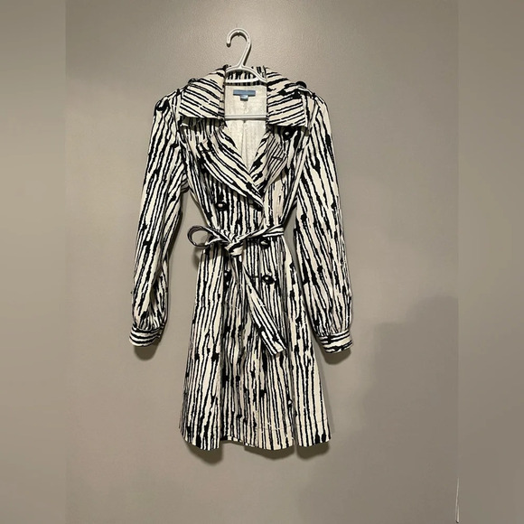 Baia Black and White Trench Coat size XS - Picture 2 of 5